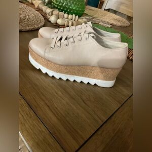 Steve Madden Shoes Womens 8B Knightly Platform Sneakers Tan  Lace Up Wedge